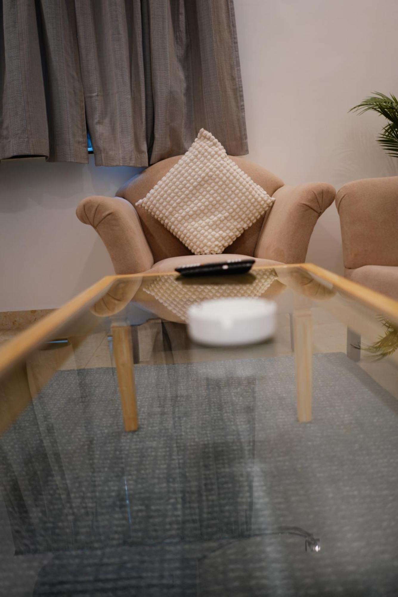 Kondapur  Enkay Service Apartments מראה חיצוני תמונה