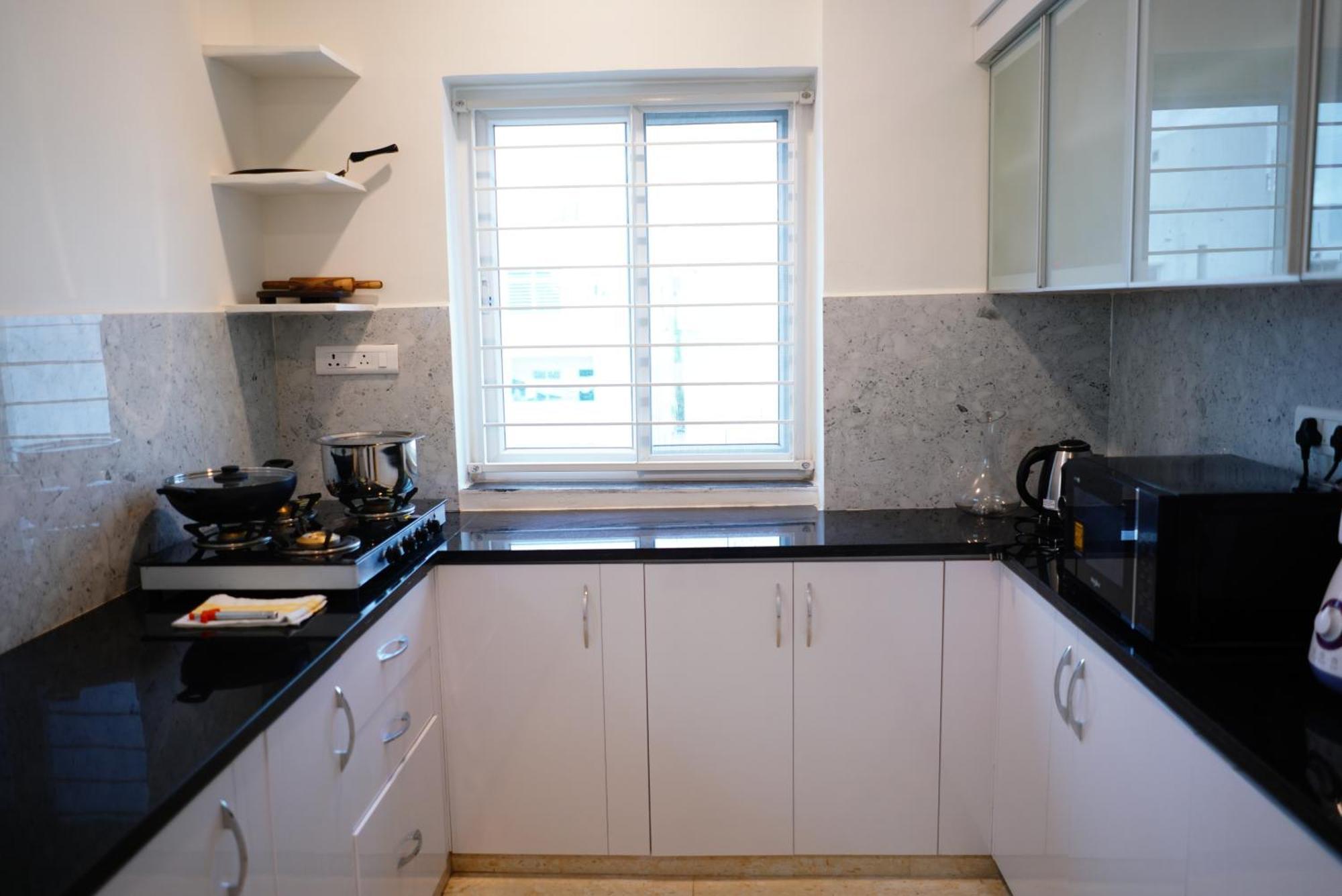 Kondapur  Enkay Service Apartments מראה חיצוני תמונה
